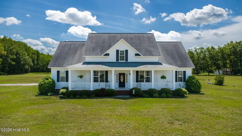 16 Craven Drive, Lumberton