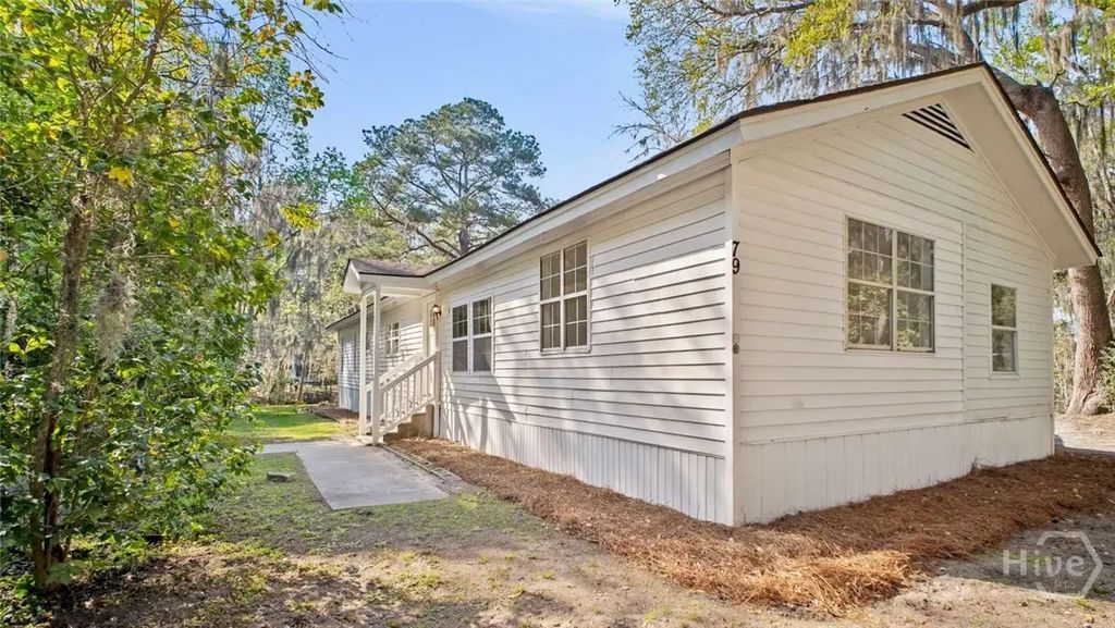 79 Terry Drive, Midway
