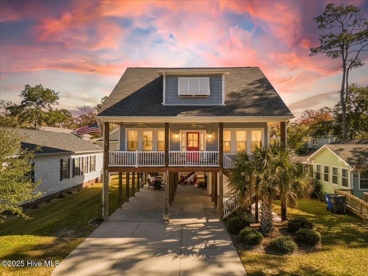 334 Ne 47th Street, Oak Island Wooded
