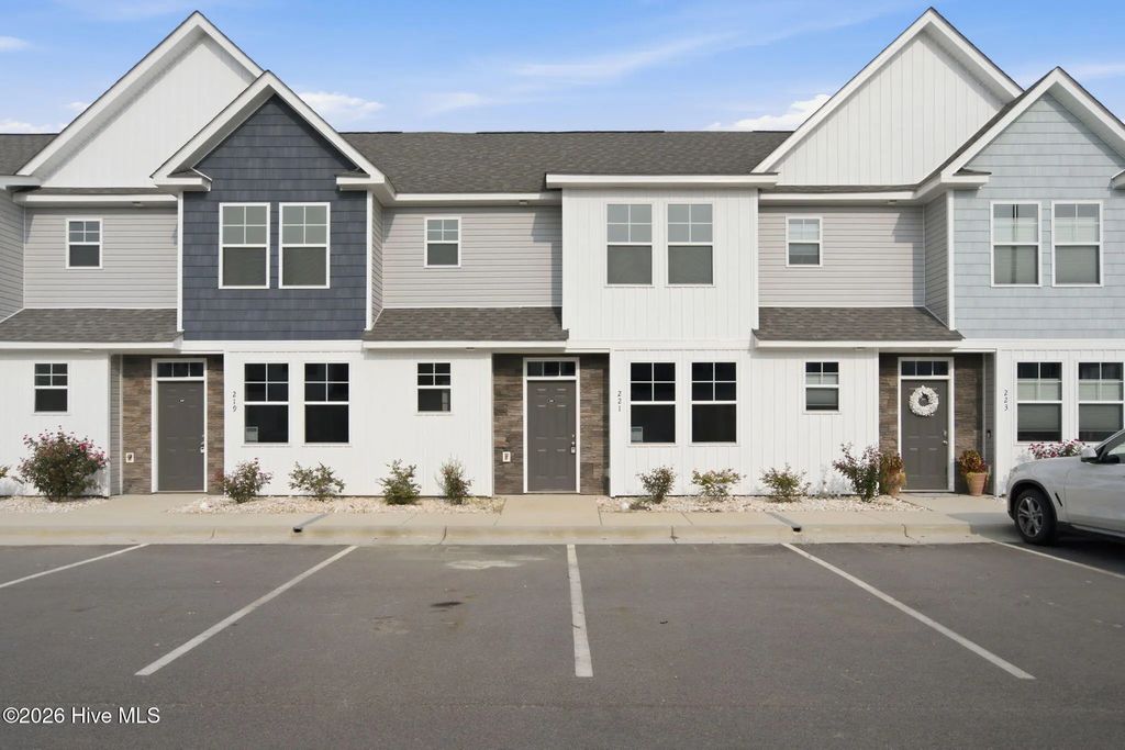 221 Sandy Cove Lane, Sneads Ferry