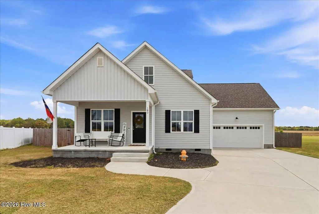 180 Glenwood Place, Kenly