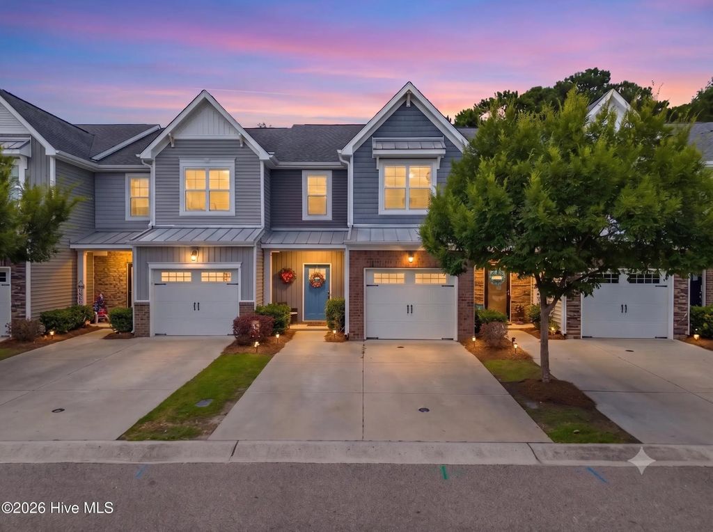 1025 Summer Woods Drive, Wilmington