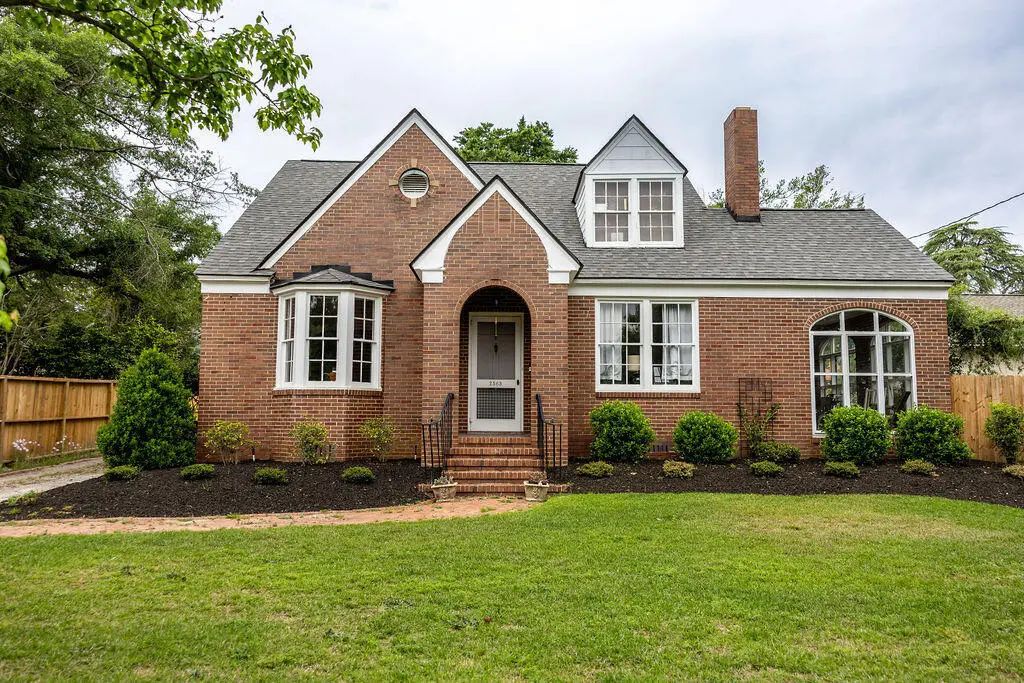 2563 Central Avenue, Richmond
