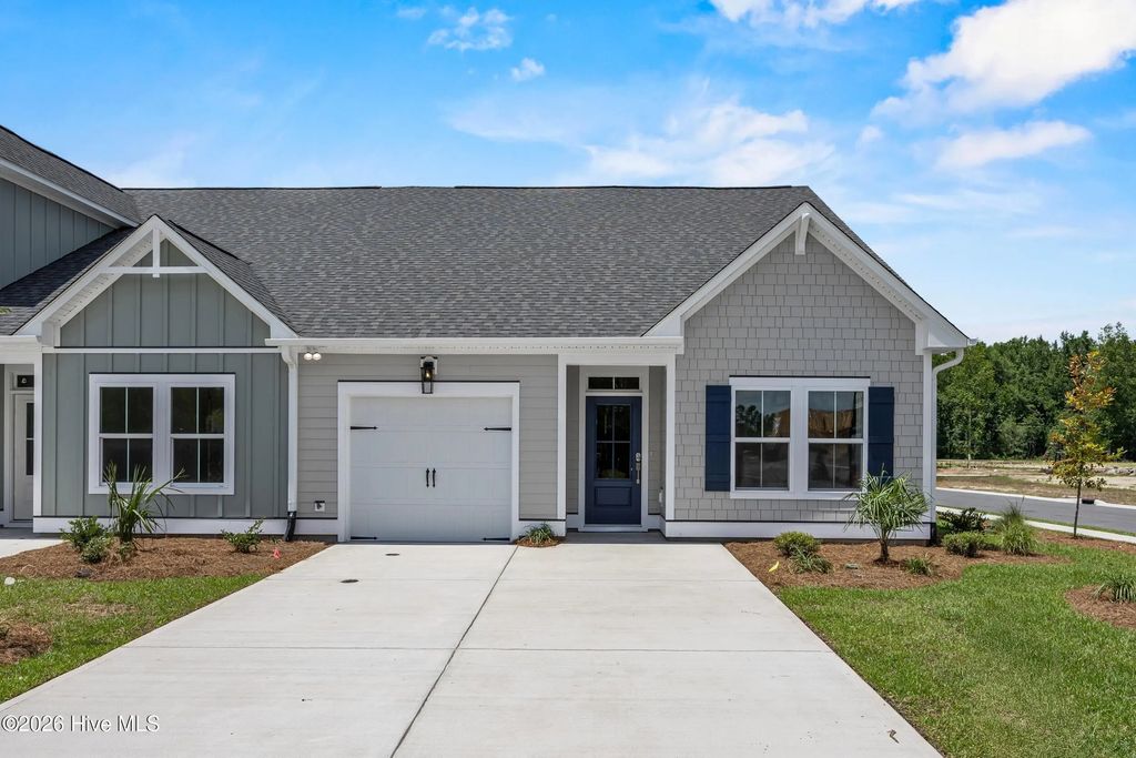 1107 Fryar Avenue 99, Leland