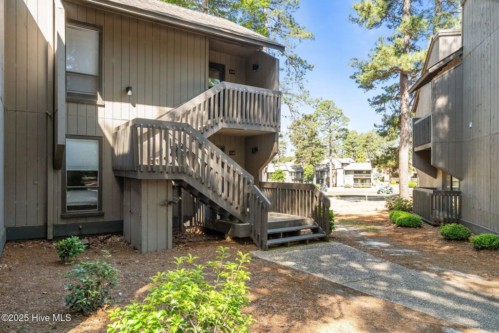 5 Pine Tree Road # 110, Pinehurst