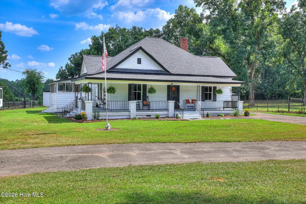 1131 Highway 378 E, McCormick
