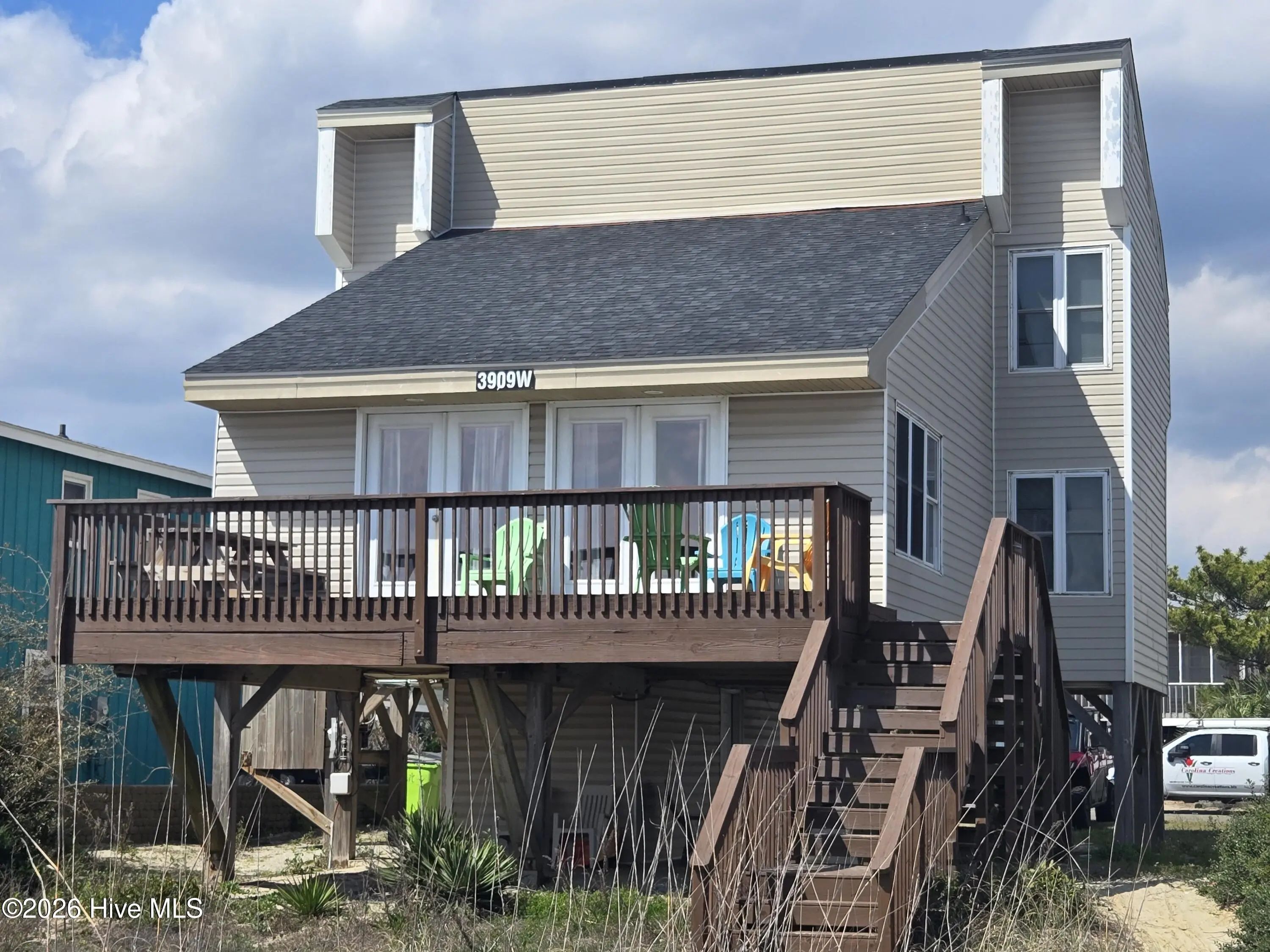 3909 W Beach Drive, Oak Island