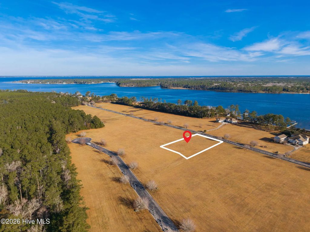 120 Waterway Drive, Havelock