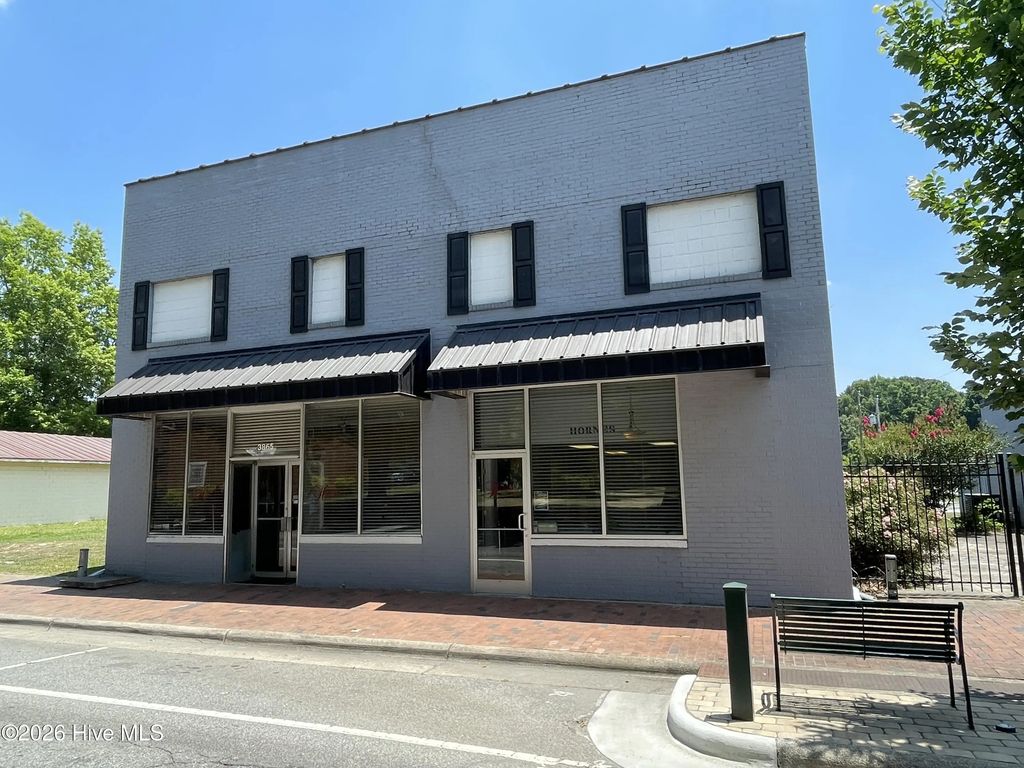 3865 S Main Street, Farmville