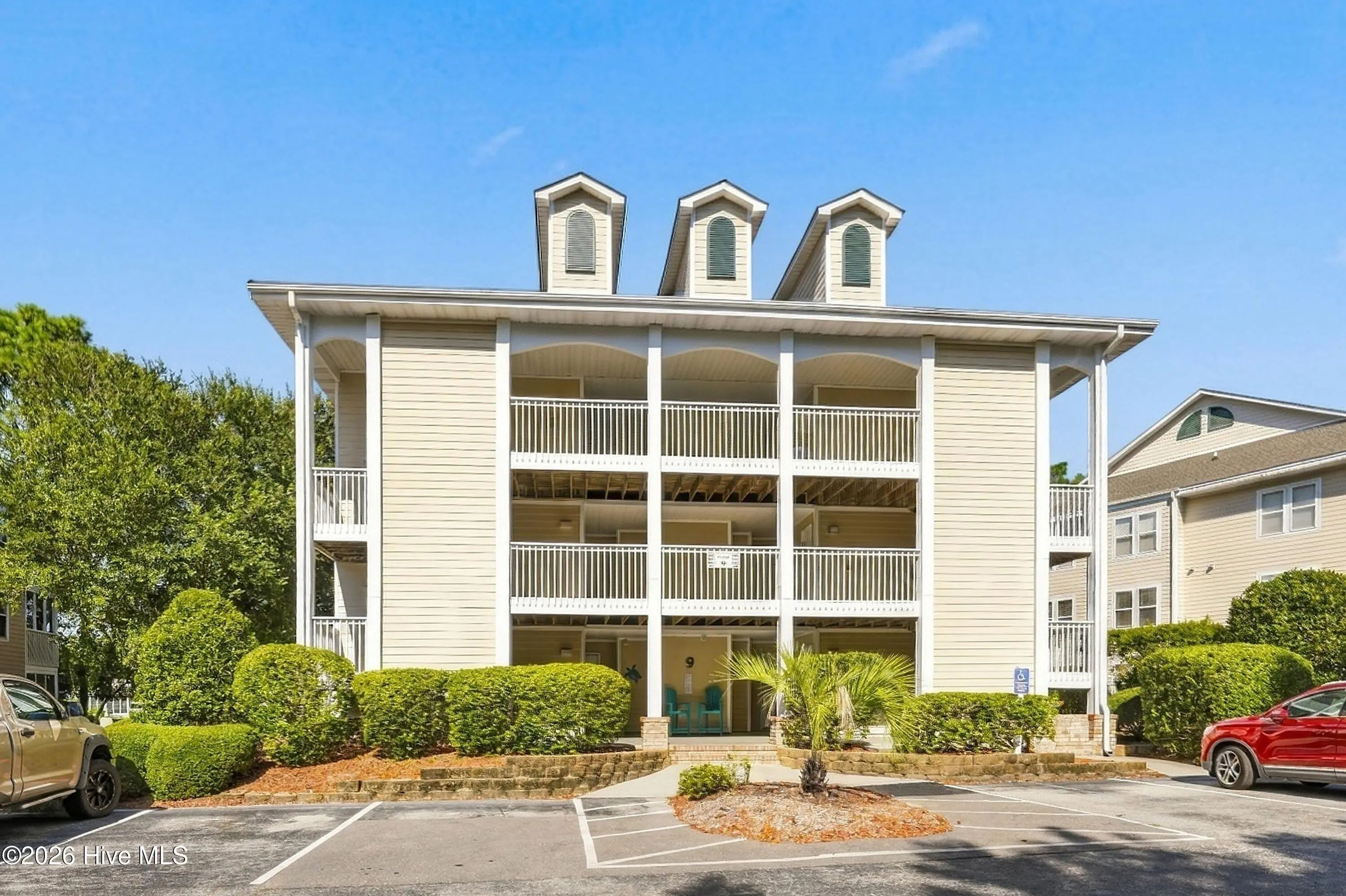 3350 Club Villas Drive # 903, Southport