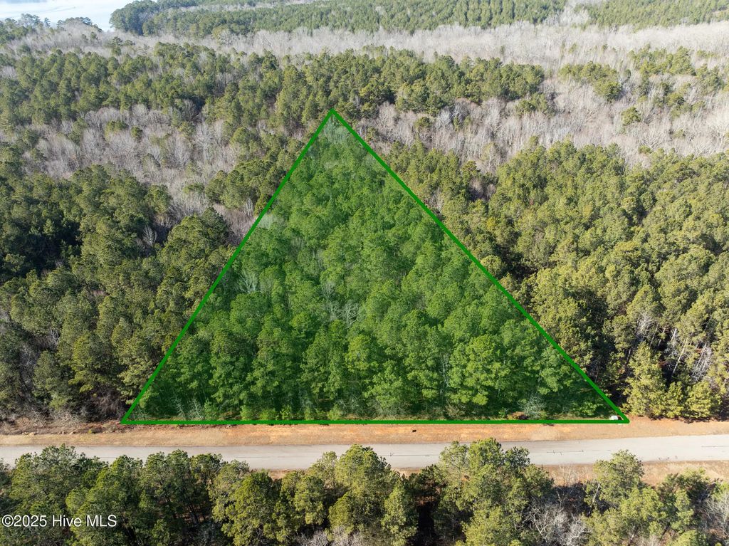 000 N State Lane, Rockingham