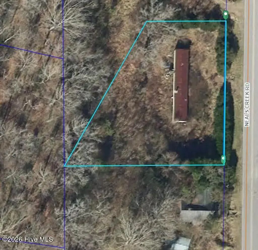 208 Neals Creek Road, Bayboro