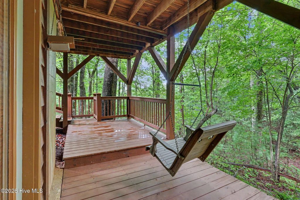 71 Lawrence Drive, Murphy