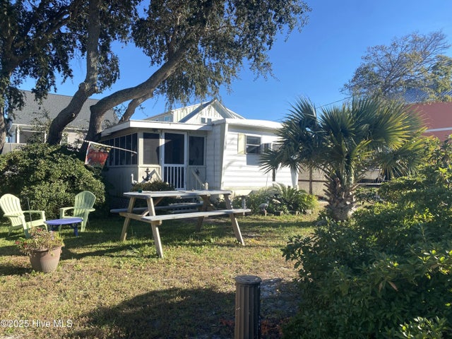 1707 Searay Lane, Kure Beach