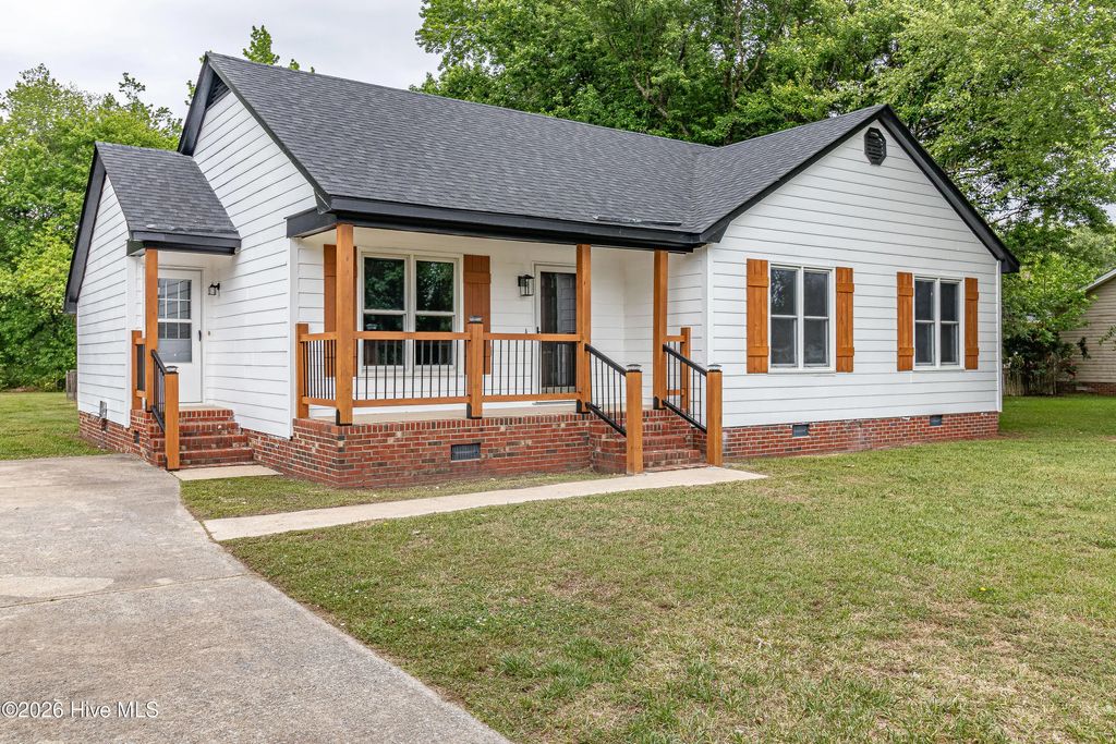 1866 Century Drive, Greenville
