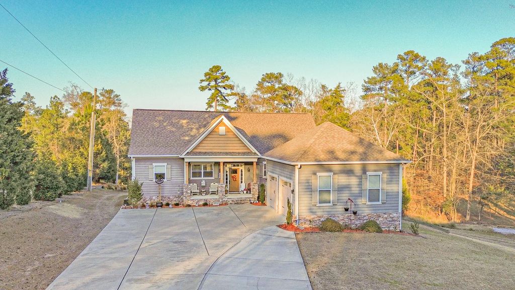 1012 Choctaw Drive, Lincoln