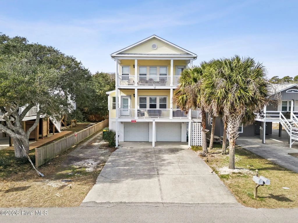 618 S Fourth Avenue 1, Kure Beach