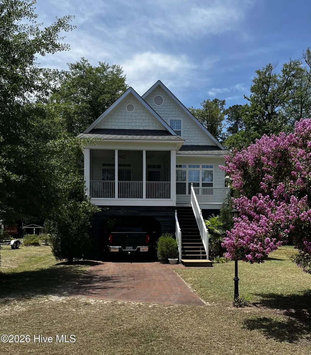 97 Woodbury Road, Elizabethtown