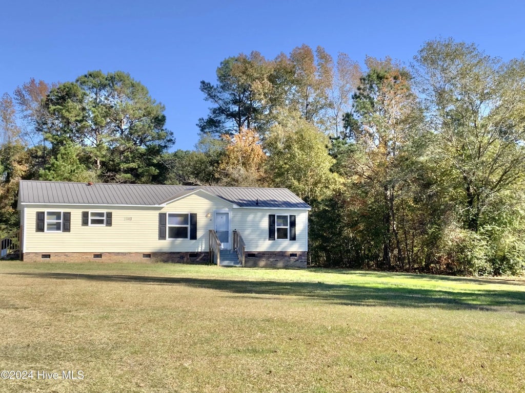 47 Valley Acres Drive, Whiteville