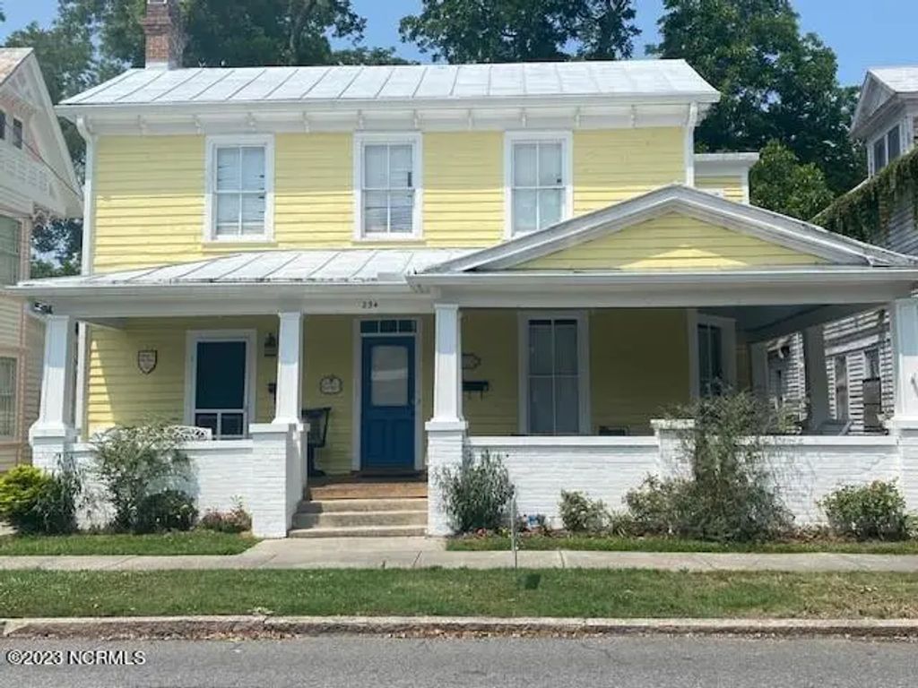 234 E 2nd Street B, Washington