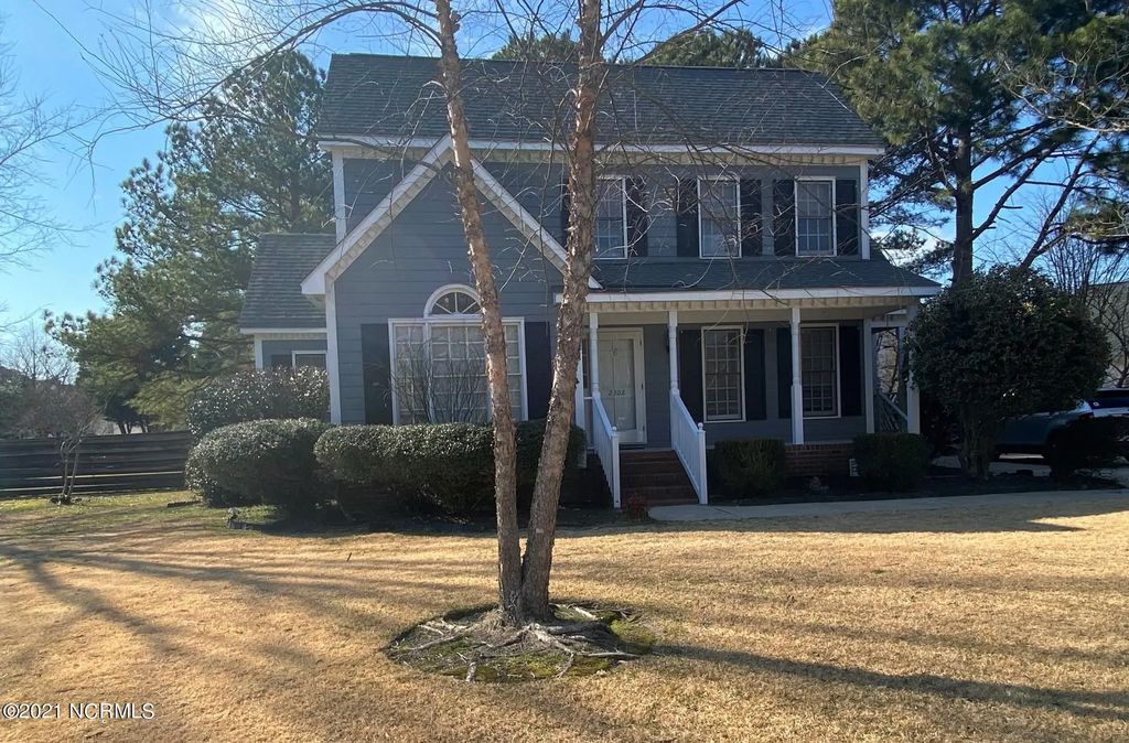 2302 Stirrup Court, Greenville