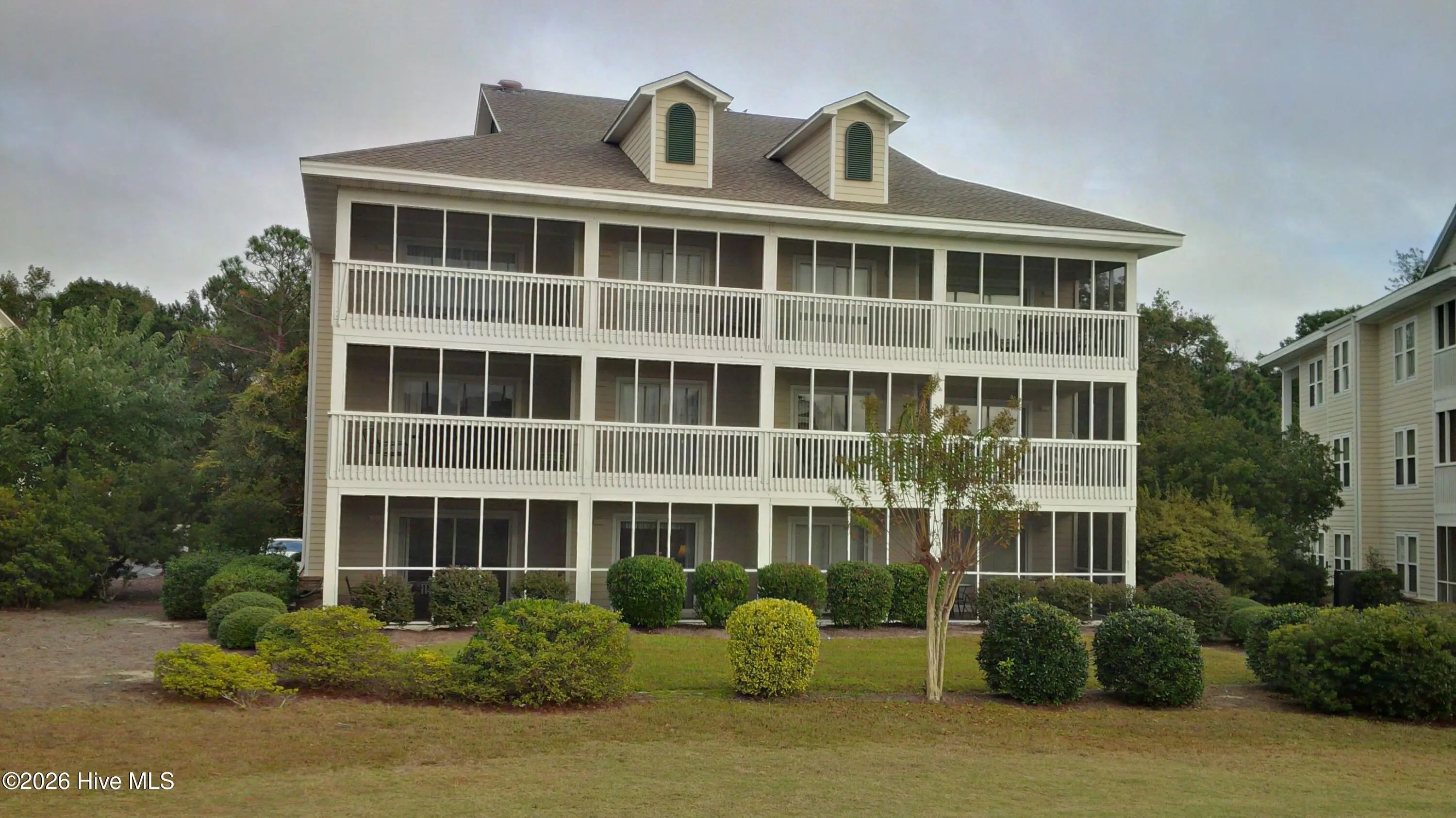 3350 Club Villas Drive # 802, Southport