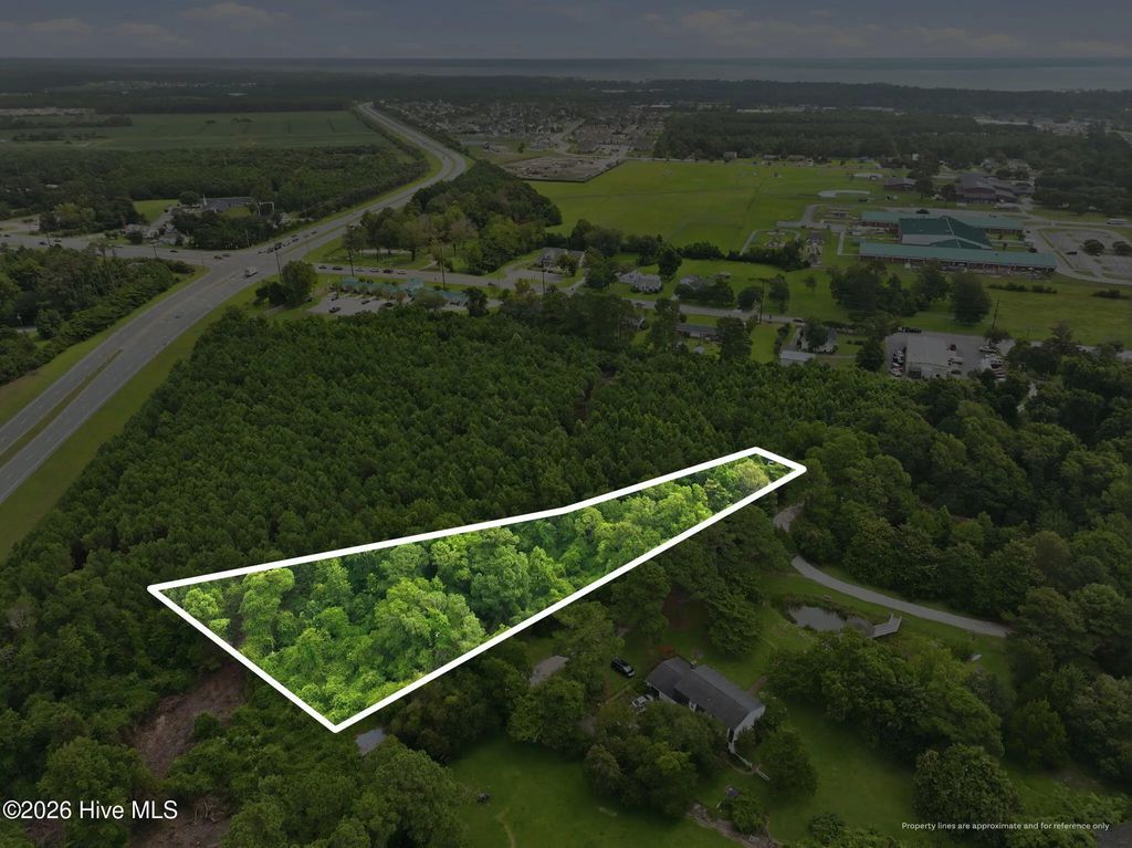 202 Mason Lane, Beaufort