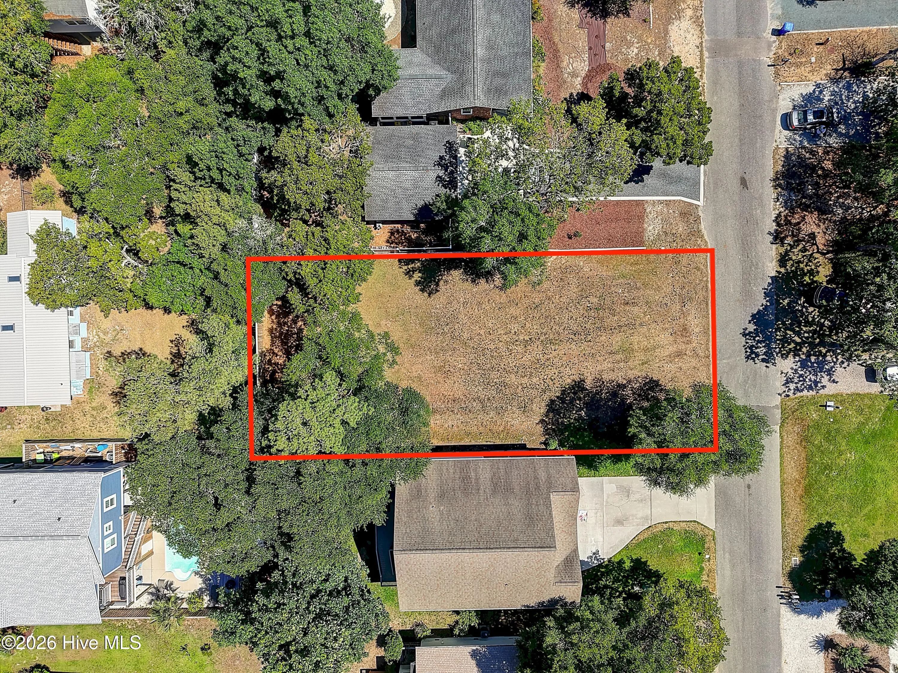 107 Ne 35th Street, Oak Island