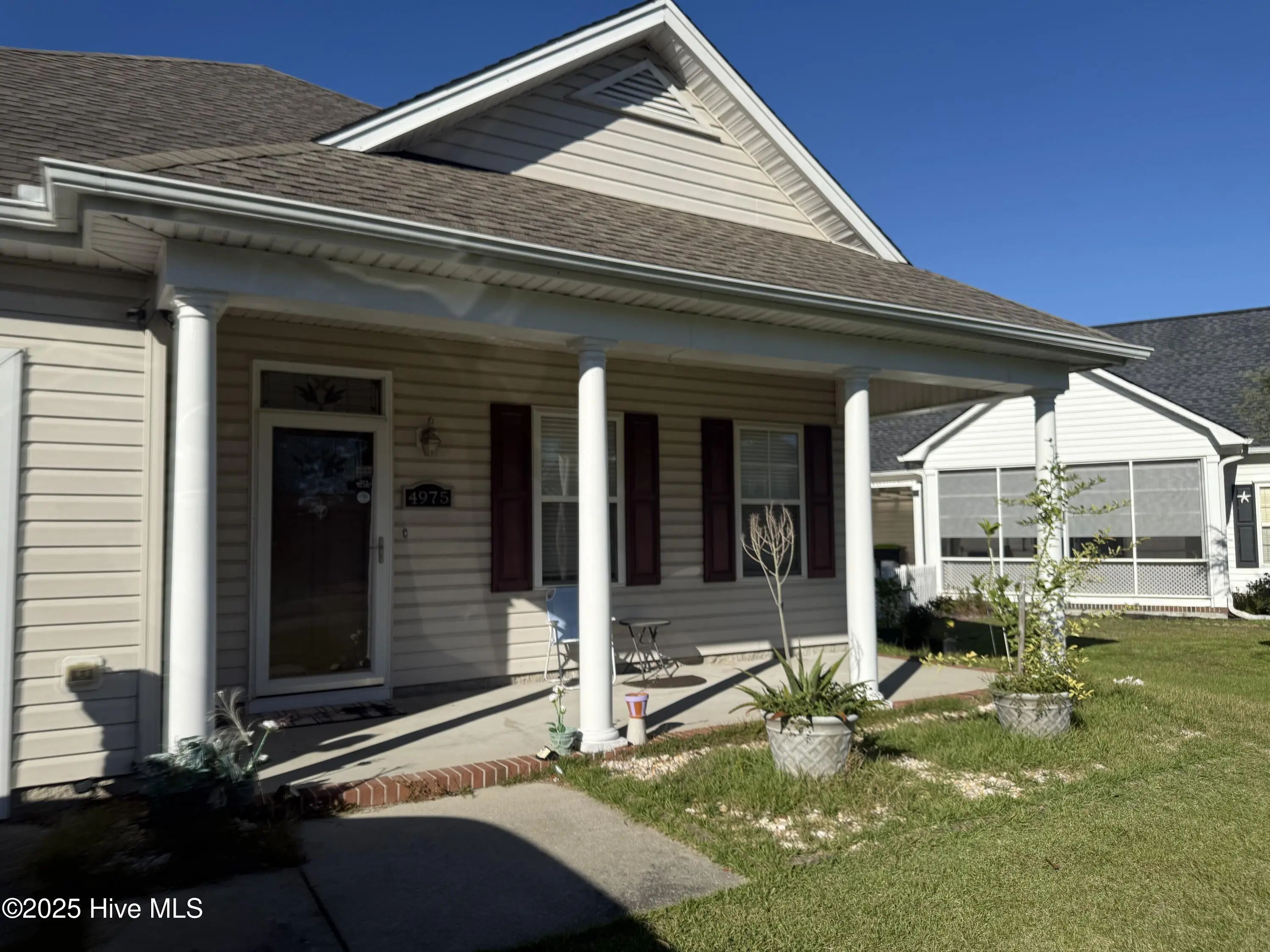 4975 N Hampton Drive Se, Southport