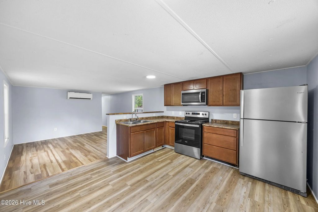 69 Elm Road, Boiling Spring Lakes