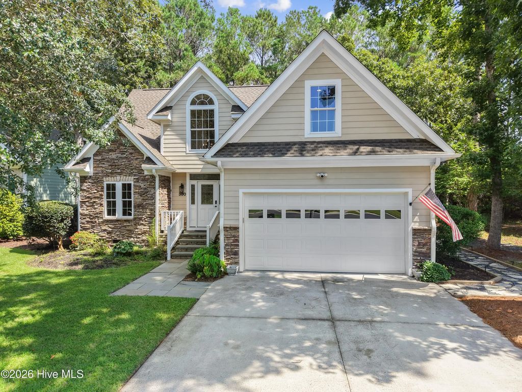 380 Blossom Tree Lane Se, Bolivia