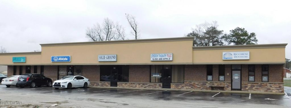 1702 Us 70 Highway E C, New Bern