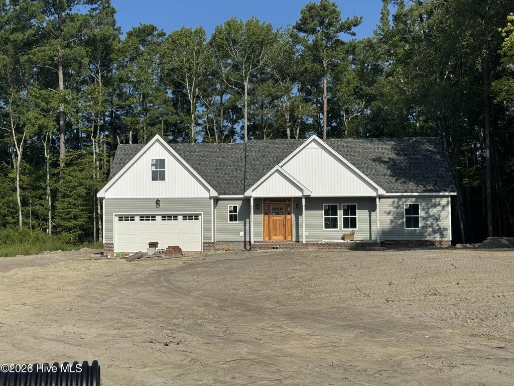 418 Neck Road, Shiloh