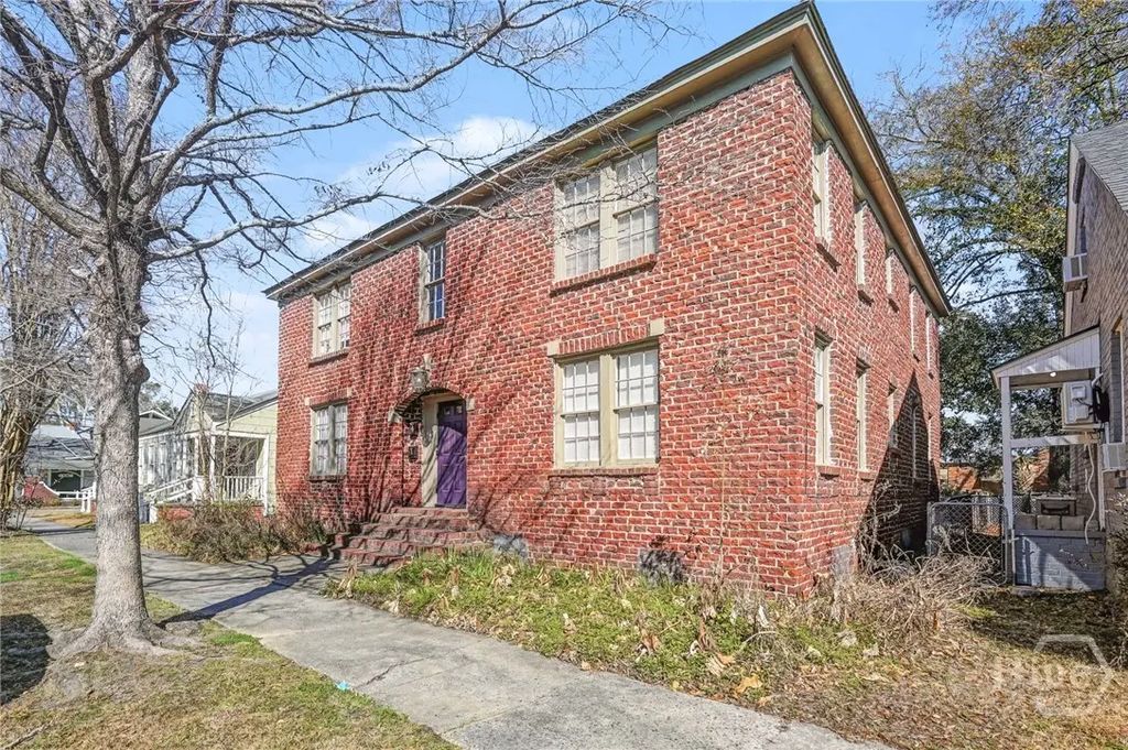 910 E 35th Street, Savannah