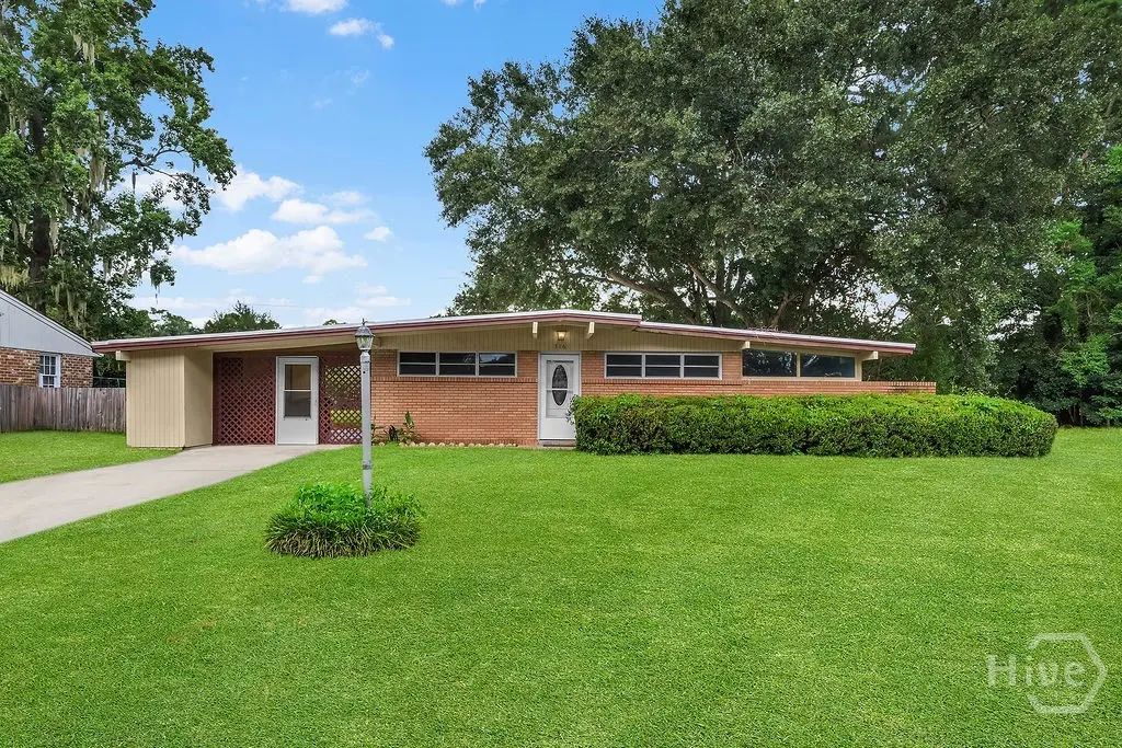 316 Willow Road, Savannah