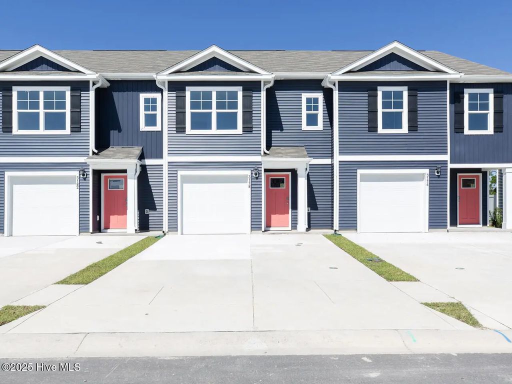 7658 Pennycress Drive 473, Leland
