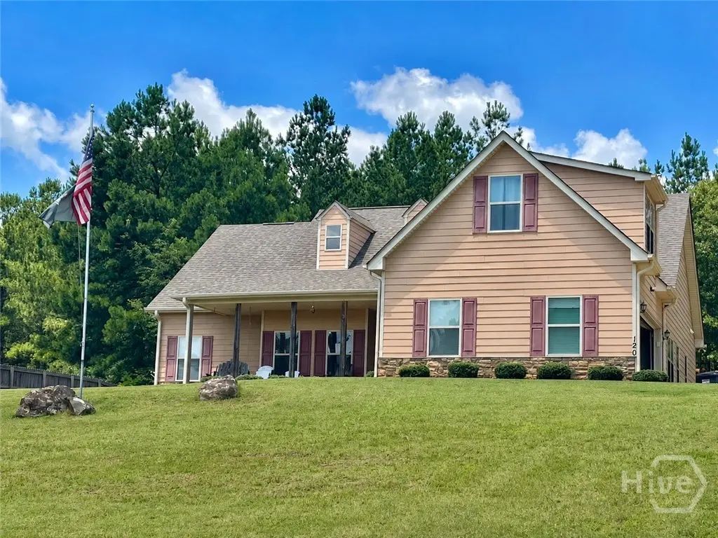 120 W Pennick Drive, Covington