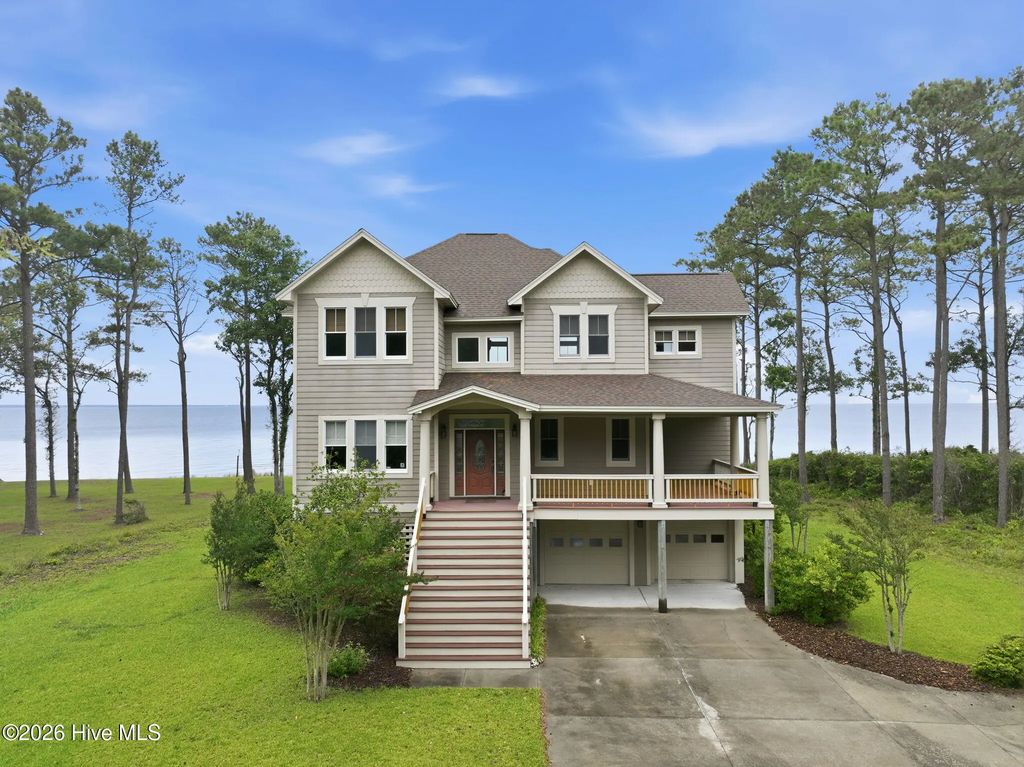 486 Sandy Point Drive, Beaufort