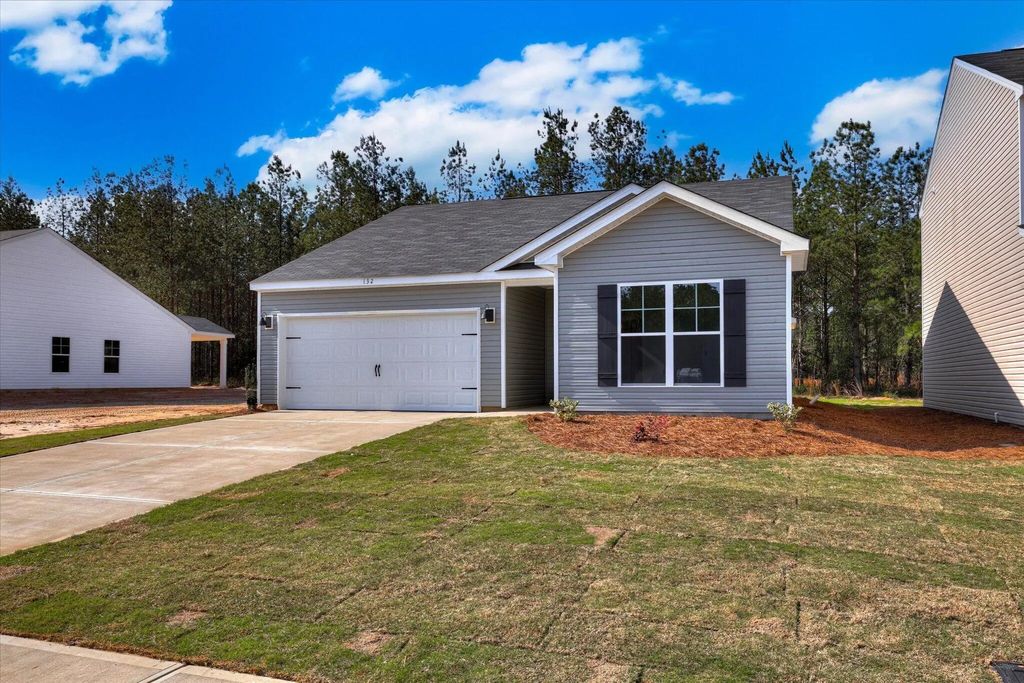 132 Traditions Drive, Edgefield