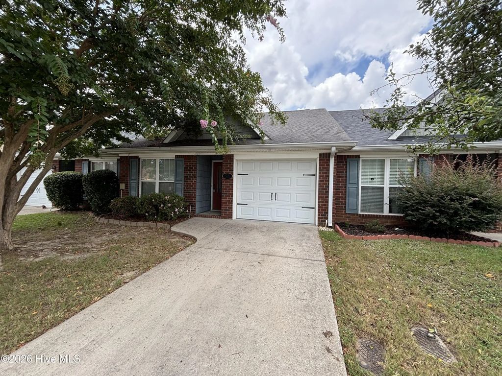 829 Bryan Circle, Columbia