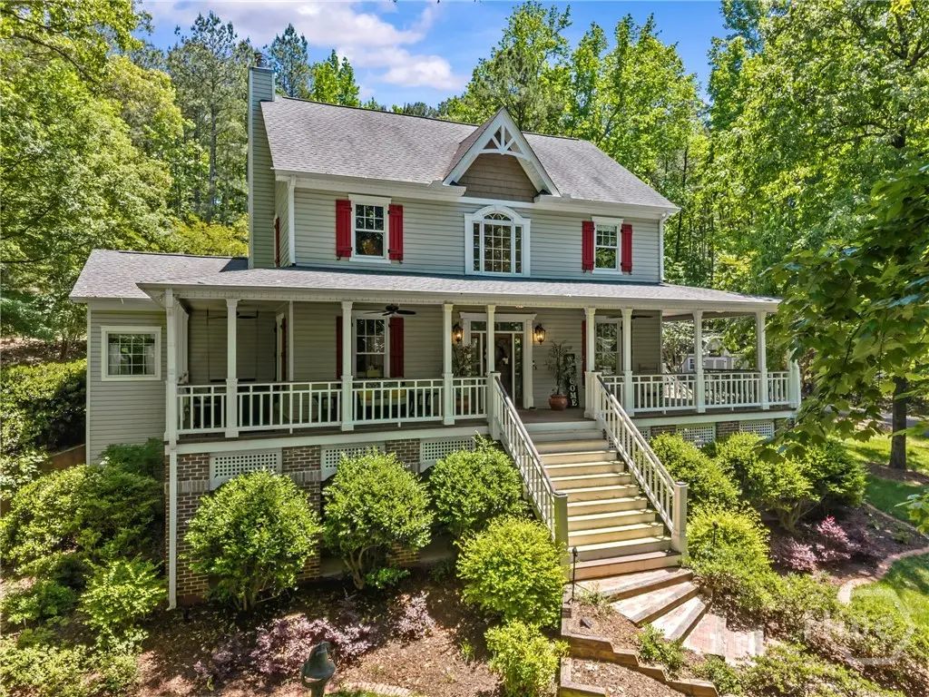 1660 Maple Ridge Drive, Loganville