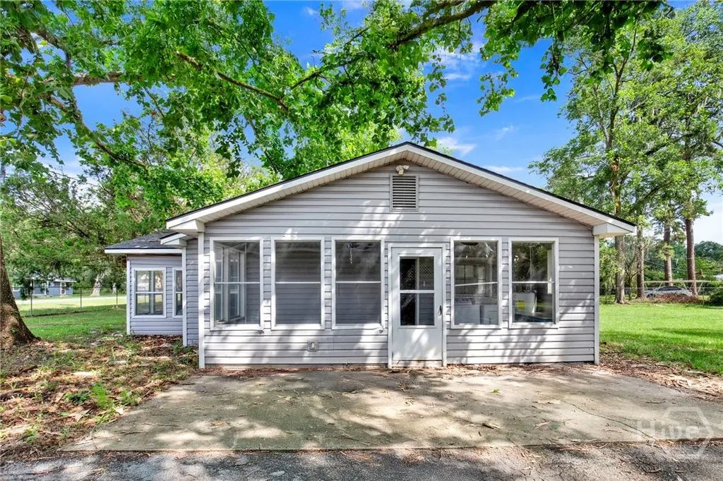 1109 Us 80 Highway, Eden
