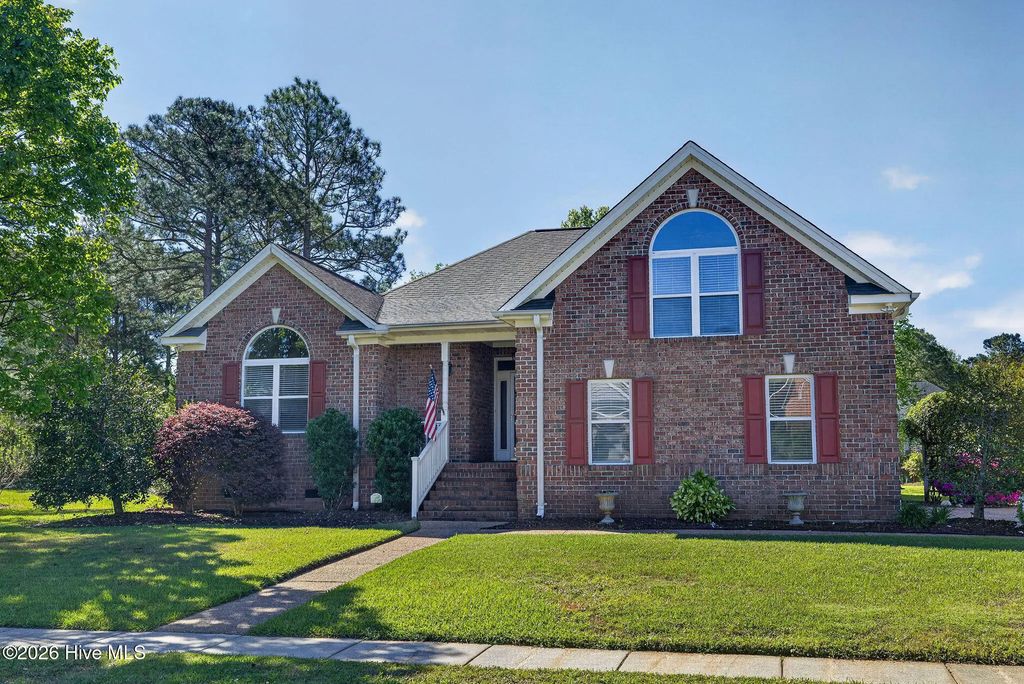 1113 Willow Pond Lane, Leland