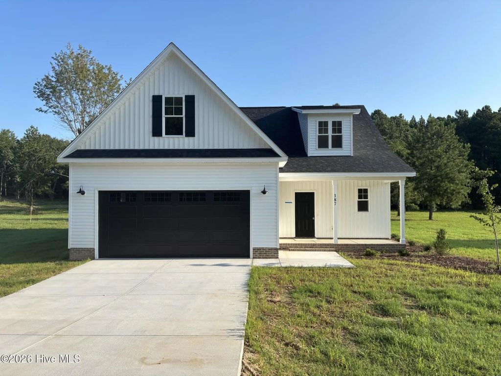 187 Spring Meadows Drive, Pinebluff
