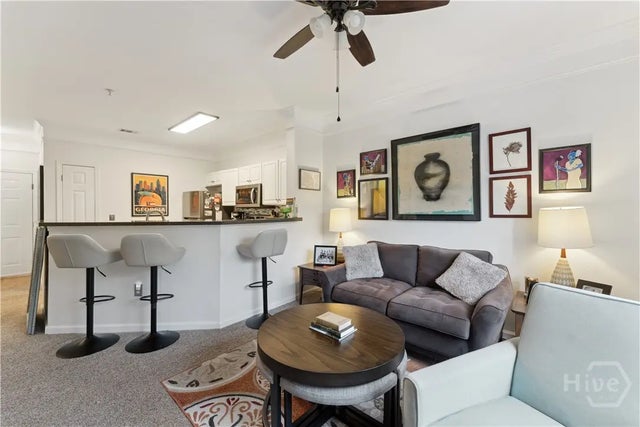 2122 Whitemarsh Way, 