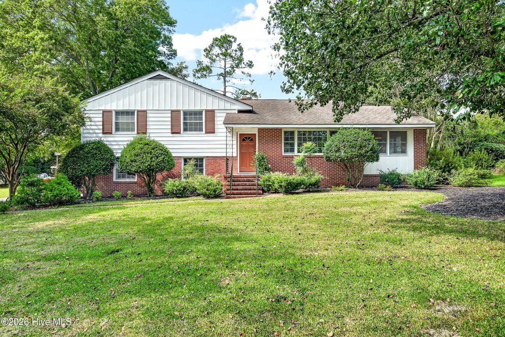 1309 Phillips Avenue, New Bern