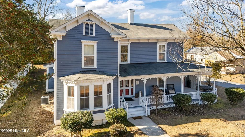 308 N Front Street, Hamilton