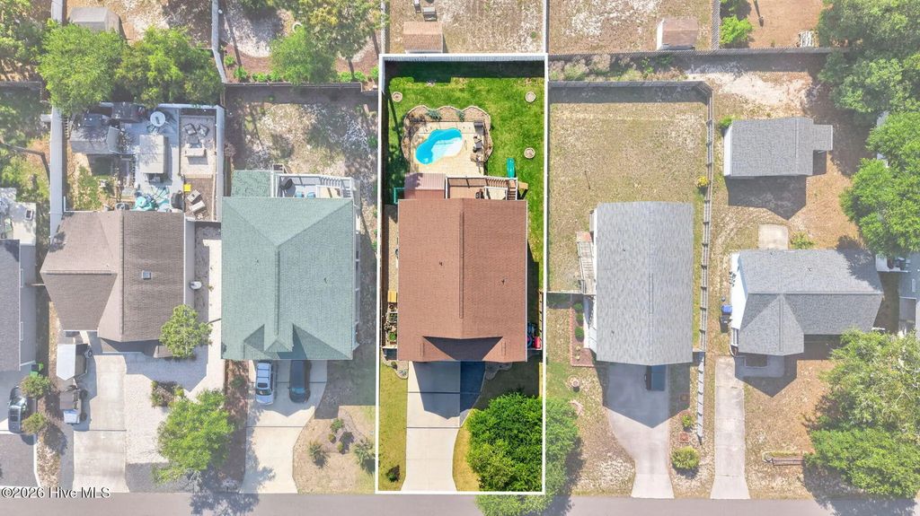 131 Ne 15th Street, Oak Island