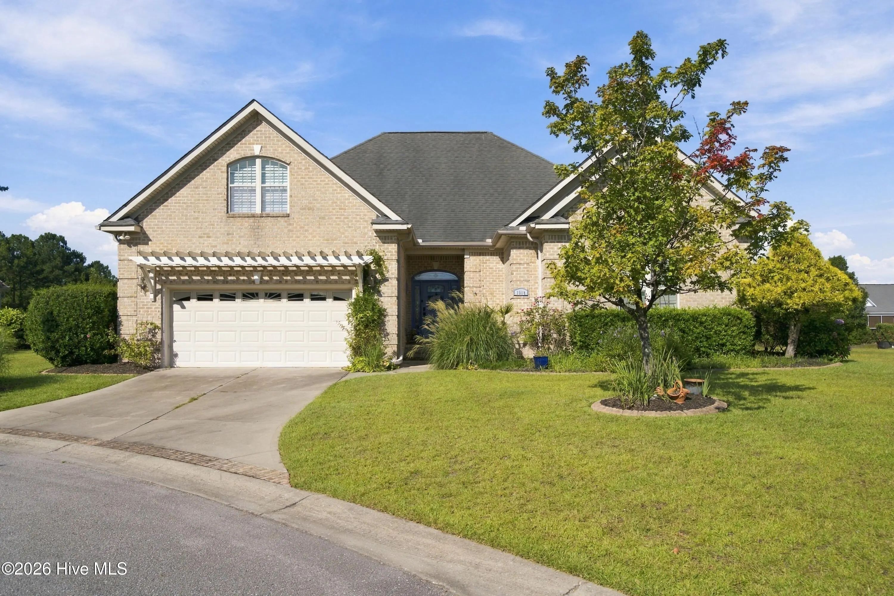 1018 Golden Sands Way, Leland