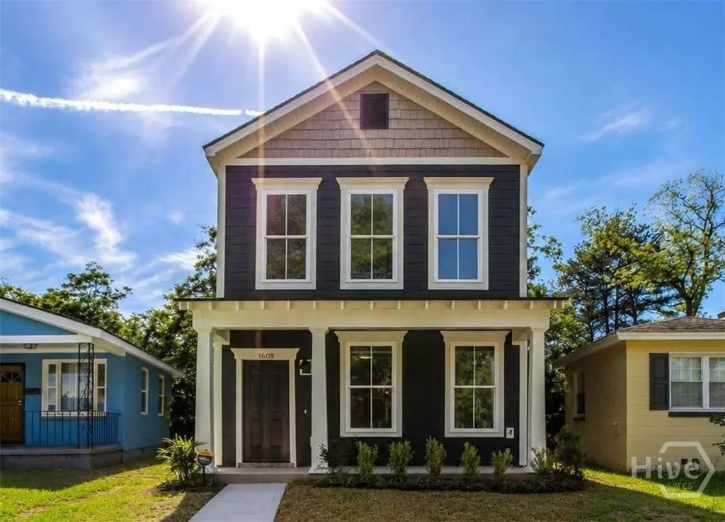 1608 Reynolds Street, Savannah